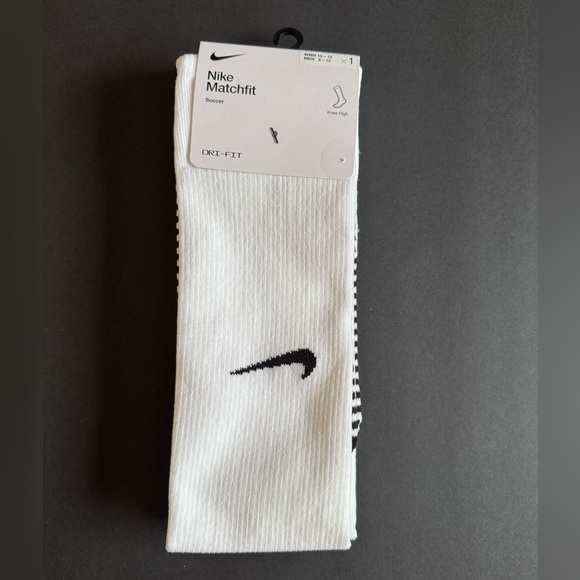 Nike White Athletic Crew Socks with Arch Support - Picture 1 of 5